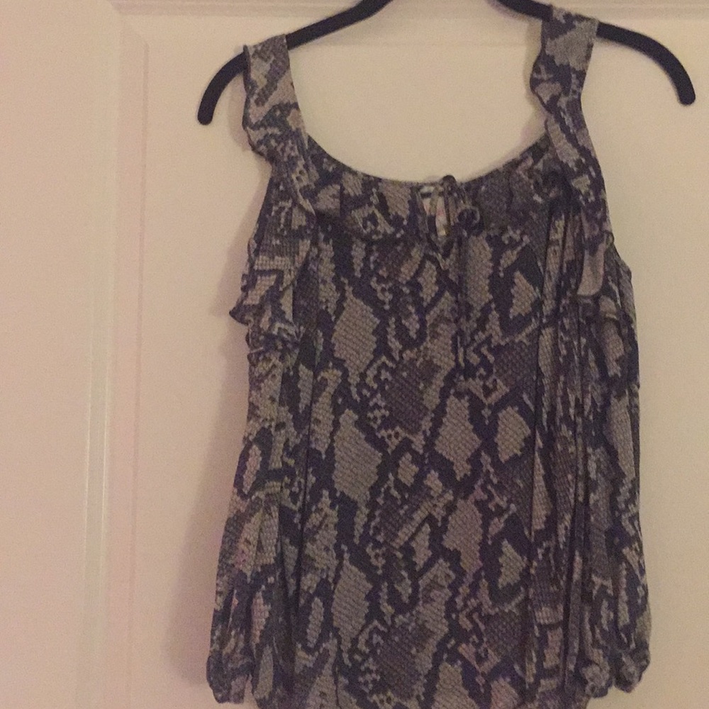 Parker cold shoulder blue & grey snake print top